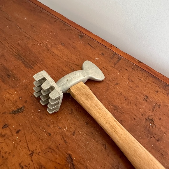 Vintage meat tenderiser - Picture 3 of 3